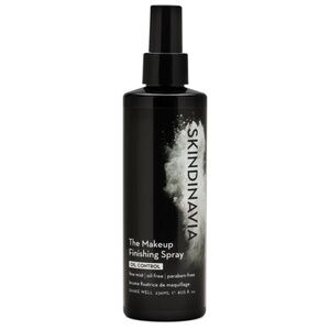 SKINDINAVIA
The Makeup Finishing Spray: Oil Control. 8 oz . BRAND NEW
